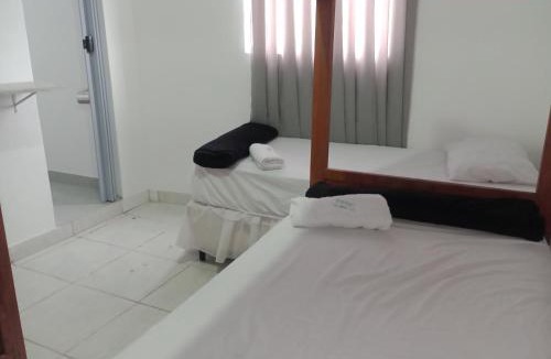 Vespasiano House | Pousada e Hostel Campo