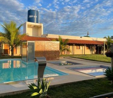 Montes Claros Hotel | Pousada Elizium