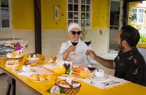 Ilha Grande Hotel | Pousada Gata Russa