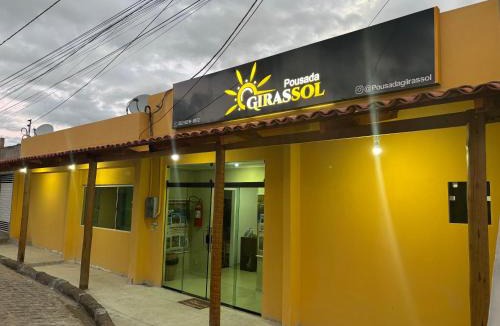 Piranhas House | Pousada Girassol