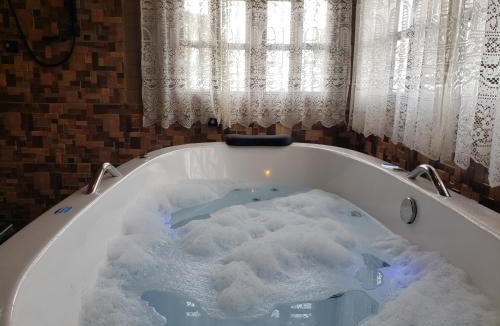 Campos do Jordao Cabin | Pousada Grom's Village
