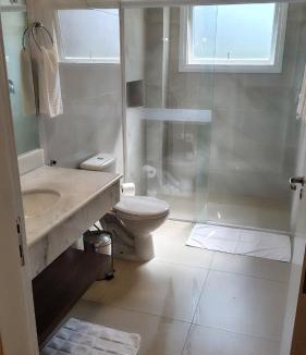 Vila Everest Hotel | Pousada Itália Moderna