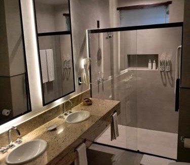 Ilha dos Araujos Hotel | Pousada Jeito de Minas