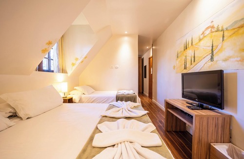 Vila Inglesa Hotel | Pousada La Toscana