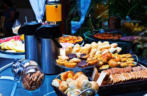 Manguinhos Hotel | Pousada Marbella