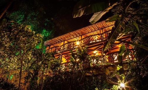 Vila do Abraao Hotel | Pousada Naturalia
