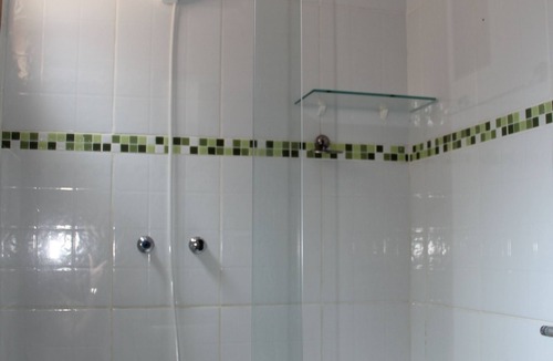 Vila do Abraao Hotel | Pousada Ouro Verde