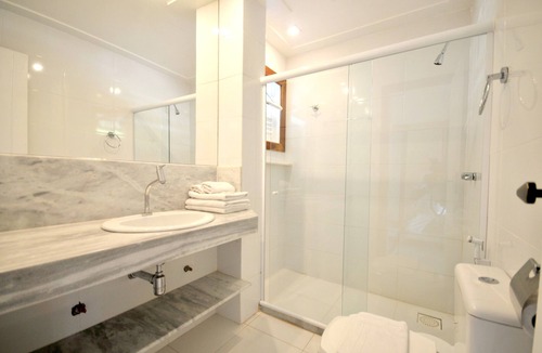 Brava Hotel | Pousada Pelicano