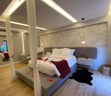 Vila Suzana Hotel | Pousada Pinhão e Poesia