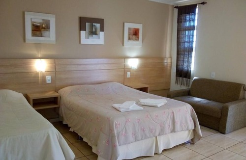 Carmo do Rio Claro Hotel | Pousada Pontal do Lago