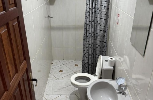 Ferroviarios House | Pousada Regina