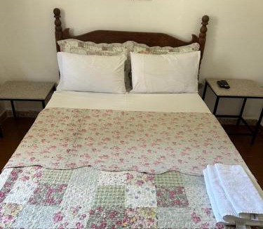 Guape Hotel | Pousada Refúgio Nossa Senhora Auxílio dos Cristãos