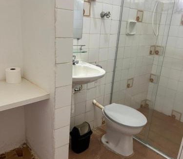 Guape Hotel | Pousada Refúgio Nossa Senhora Auxílio dos Cristãos