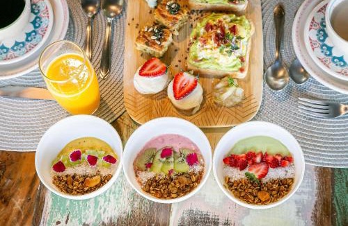 Praia do Rosa Hotel | Pousada Rosa 08 - Piscina aquecida, Café da manhã Gourmet e Suítes com Banheira