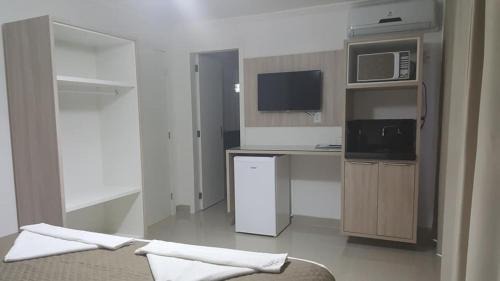 Centro Cabin | Pousada Rota do Sol Bombinhas suíte sem cafe e limpeza - opcional