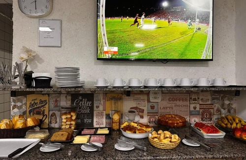 Hortolandia Hotel | Pousada Saturnino