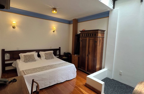 Ouro Preto Hotel | Pousada Sinhá Olímpia