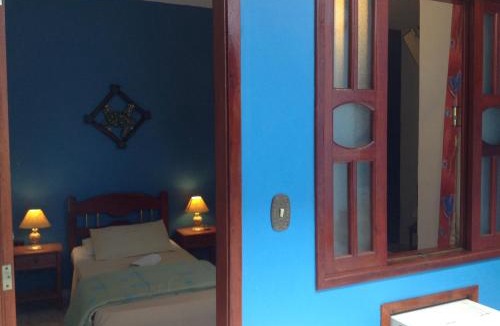 Vila do Abraao Hotel | Pousada Telhado Azul
