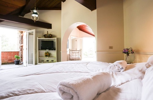 Campos do Jordao Hotel | Pousada Villa da Esperanca