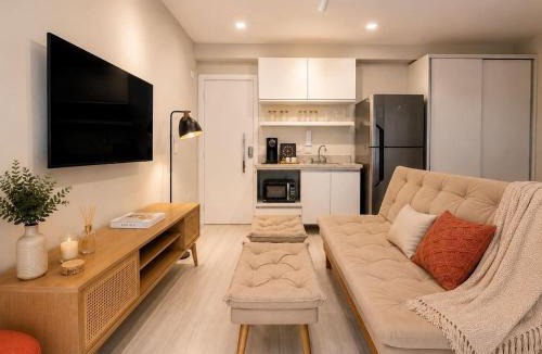 Vila Madalena House | Praça Madá - Anystay