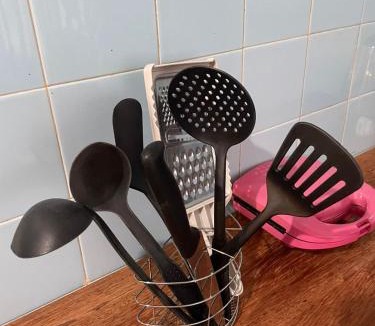Vila Yolanda House | Praella Quarto Individual e dbl em casa compartilhada para Mulheres