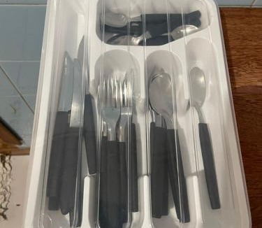 Vila Yolanda House | Praella Quarto Individual e dbl em casa compartilhada para Mulheres