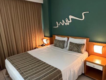 Praia do Canto Apartment | Praia do Canto Apart Hotel quarto sala e varanda