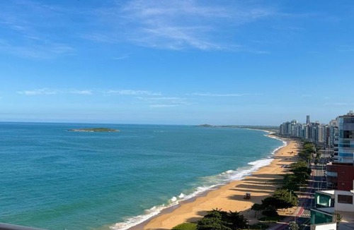 Praia de Itaparica Apartment | Praia Dourada 1115 - Frente Mar com Varanda e Garagem