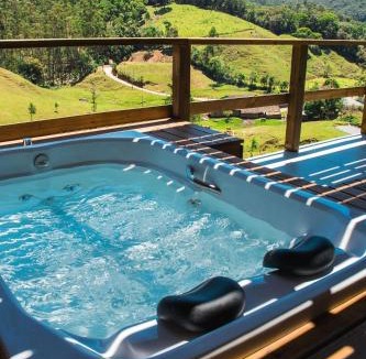 Aguas Mornas House | Prana Chalé com Hidromassagem - Águas Mornas - SC