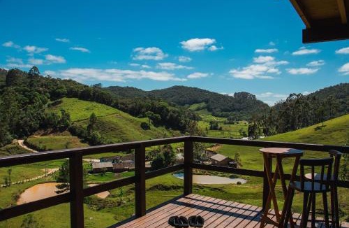 Aguas Mornas House | Prana Chalé com Hidromassagem - Águas Mornas - SC