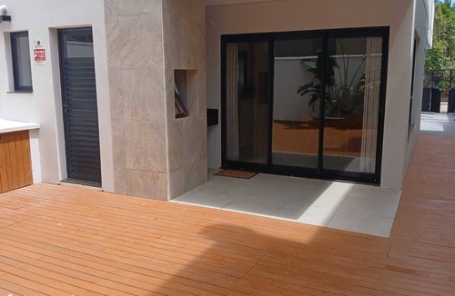 Armacao House | Pre-New Year's Eve party at a beach house in Florianópolis