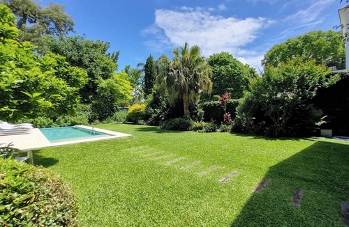 San Isidro House | Premium Group House near Golf · San Isidro