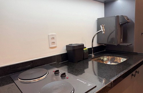 Indianopolis Apartment | Premium Studio | Queen Bed and 24-Hour Reception in Moema