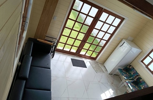 Governador Celso Ramos Ski Chalet | Private Paradise in Canto dos Ganchos – Cozy Beachfront Chalet