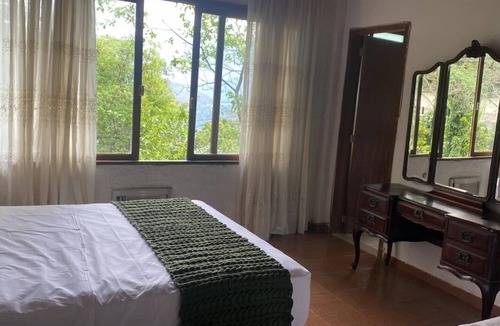 Petropolis House | Private Mountain Nature Retreat near Petrópolis