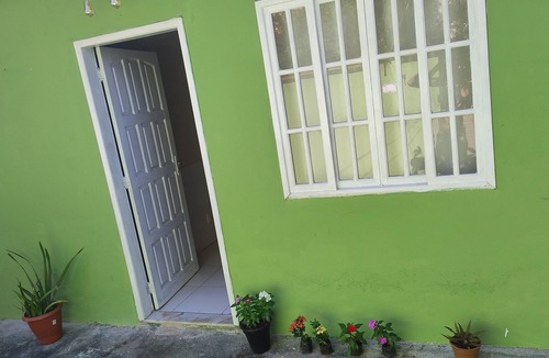 Rio das Ostras House | Private room - Simple and cozy house - Beachside