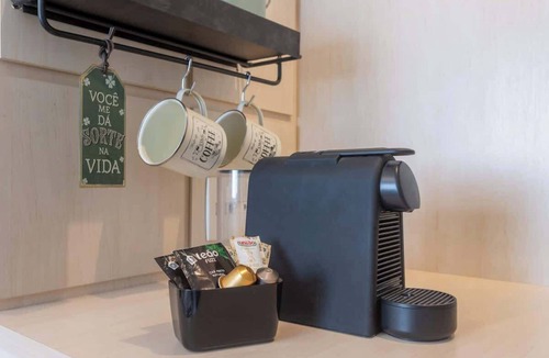 Zona Sul House | Private Suite with Amenities in Botafogo