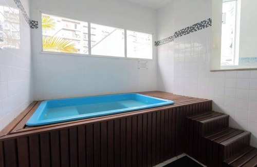 Zona Sul House | Private Suite with Amenities in Botafogo