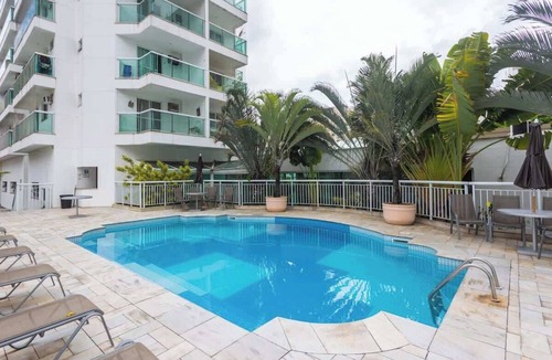 Zona Sul House | Private Suite with Amenities in Botafogo