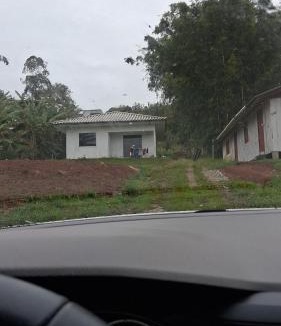 Paulo Lopes House | Proximo a praia da Gamboa com o sossego do campo