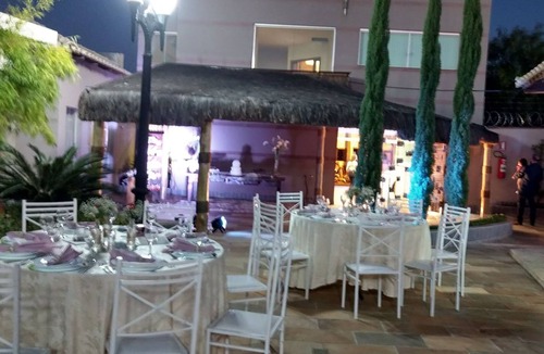 Setor Lagoa Quente House | PUNTA CALDAS > CASA C > R$686/CASA/NOITE > ACOMODA ATÉ 10