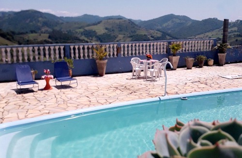 Itapeva House | QUADRUPULO CHALET (2 + 2) - POUSADA