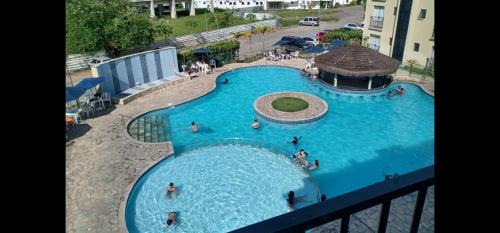 Barra do Pirai Apartment | Quartier das Águas Apartamento frente para piscina