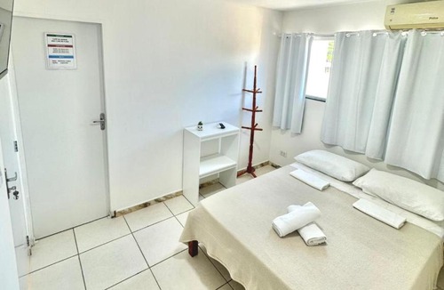 Recife Hotel | Quarto 01 - Pousada Canaã