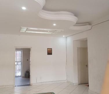 Todos os Santos House | Quarto 02