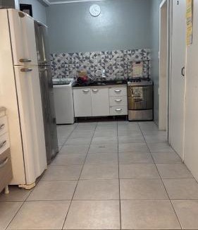 Centro House | Quarto 1 econômico Centro Itajaí