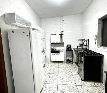 Carlos Prates House | Quarto Casal Ótima Localização e Conforto