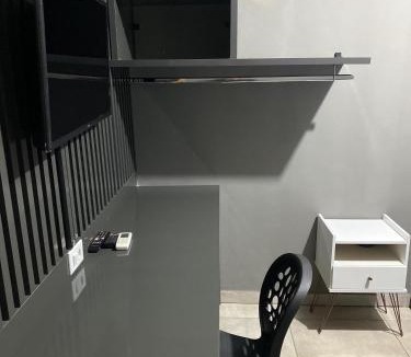 Nova Colinas House | Quarto charmoso no centro