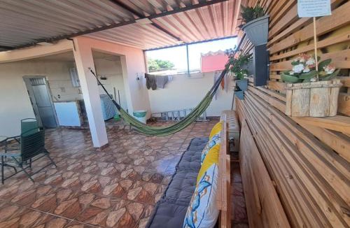 Vigario Geral House | Quarto climatizado a 30km de Copacabana