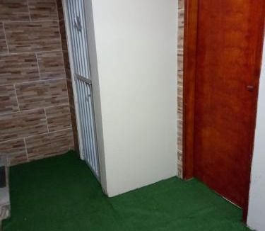 Ipanema House | Quarto com suíte para mulheres